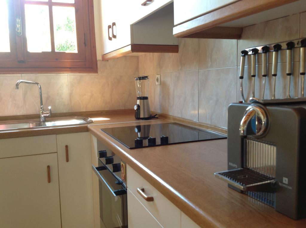 Bungalow Gialova Ngoại thất bức ảnh